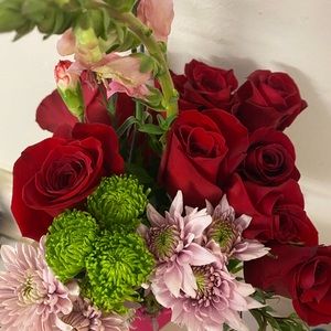 Meet your Posher, Yanni